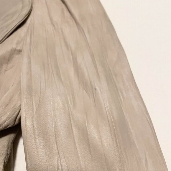 Danier Leather Womans Size Medium Jacket - Picture 3 of 16